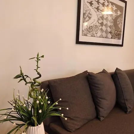 F2 Luxury Apartment Volos